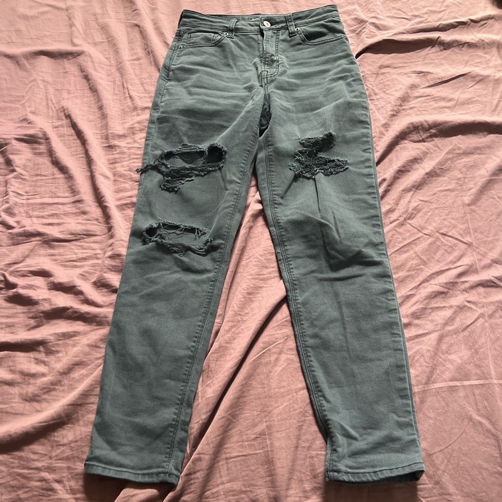 American Eagle Mom Jeans